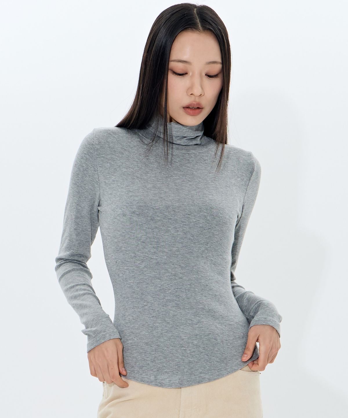 모아(MOAA) Sleek warm Turtleneck (GRAY)
