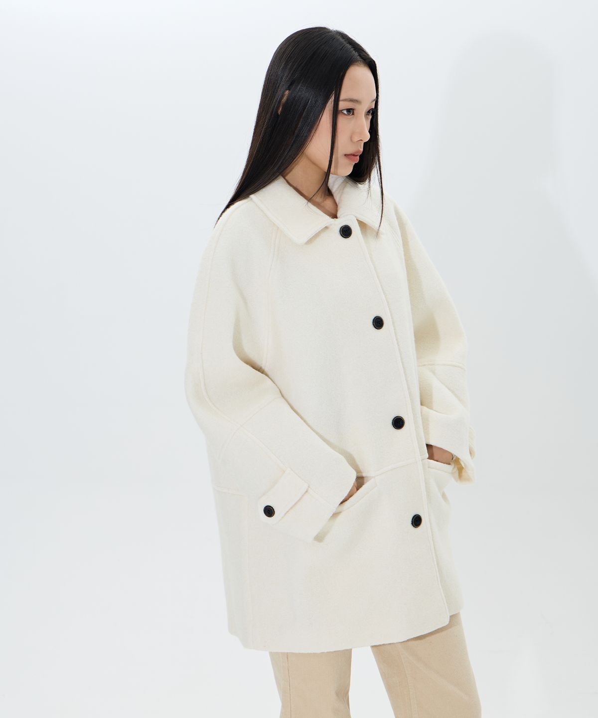 모아(MOAA) Boucle Wool coat (Cream)