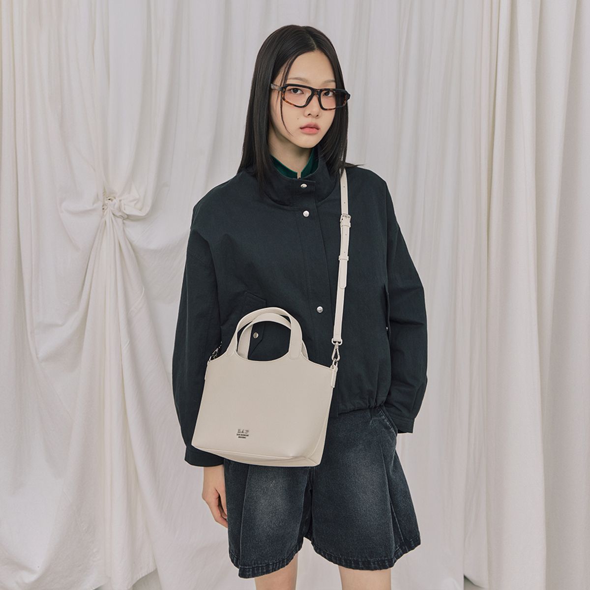 랩(LAP) RIVE TOTE BAG AR7AB802