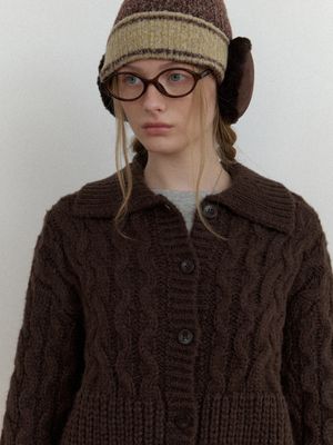 Grob cable cardigan (brown)
