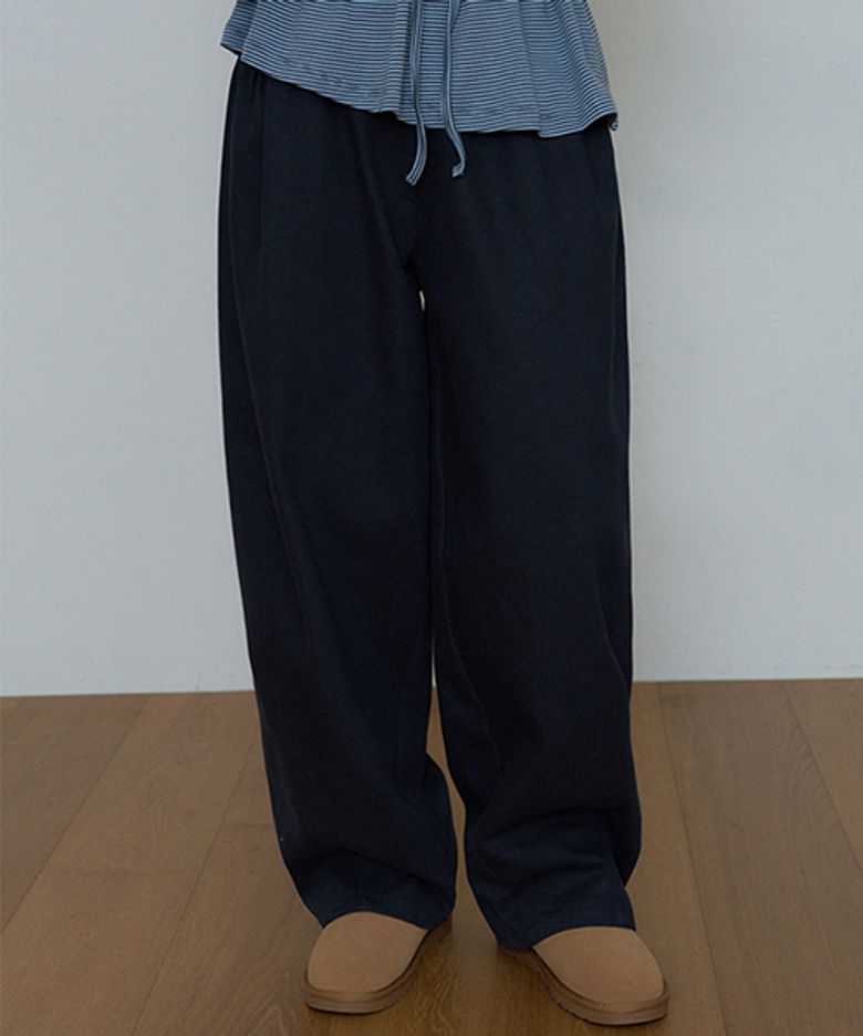 Curved Cotton Pants