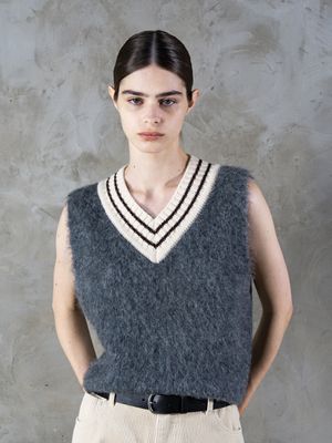 헤어리 알파카 니트 베스트