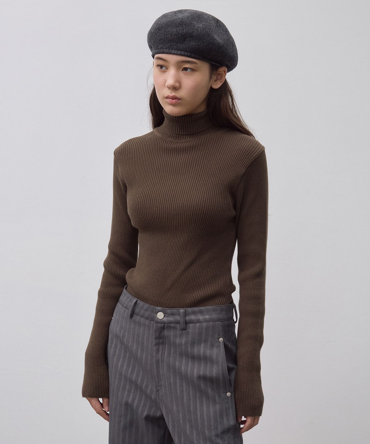 호와스(HOWUS) STANCE TURTLENECK KNIT (KHAKI)