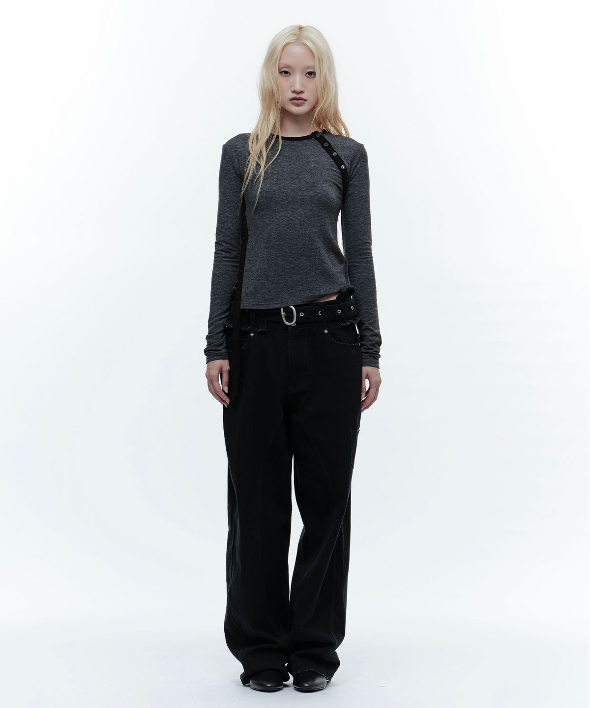 웻태그(WET TAG) BELTED ENGINEERED JEANS WITH FRILL BELT BLACK