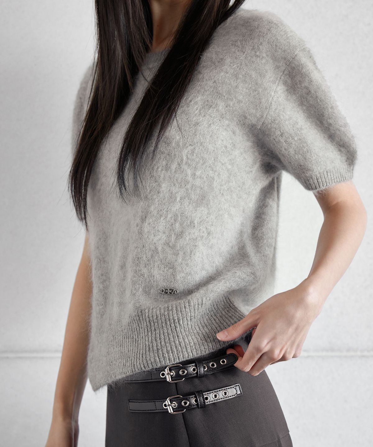 런던다다(LONDONDADA) HAIRY WOOL PENDANT HALF-SLEEVE KNIT, GREY