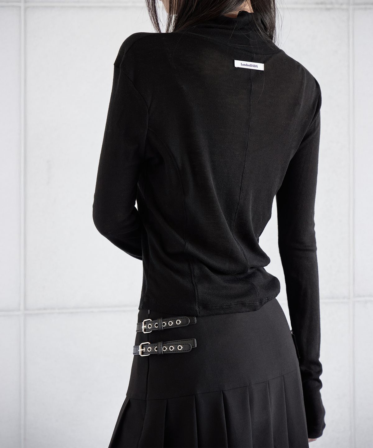 런던다다(LONDONDADA) WOOL BLENDED POLA T-SHIRT, BLACK