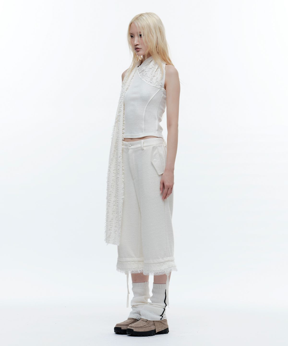 웻태그(WET TAG) ONE SHOULDER MUFFLER TOP WHITE