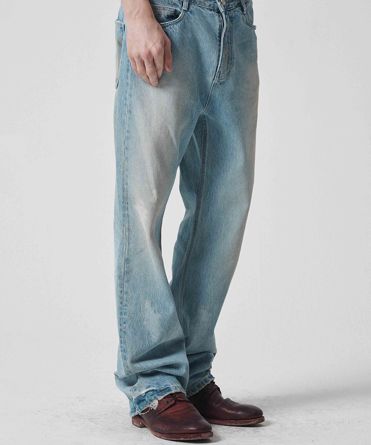 세븐틴엔드(17END) M 017 BOOTCUT LB