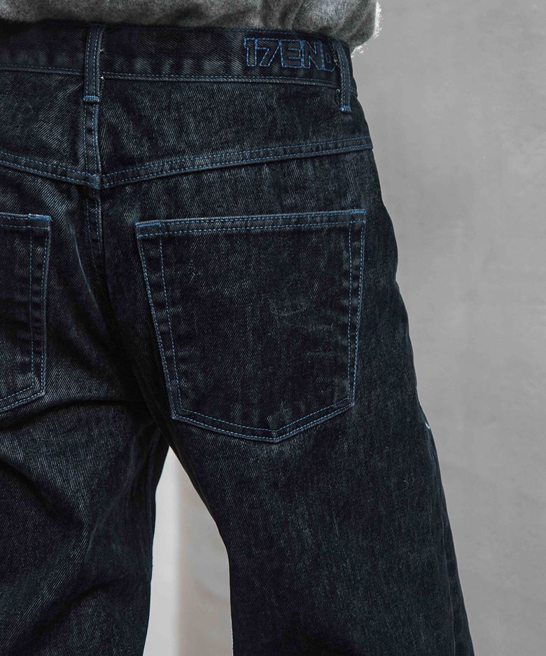 M 033 FLOKED DENIM JEANS