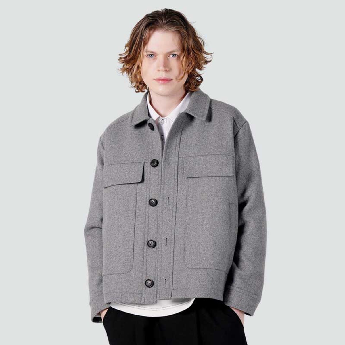 커스텀어스(CUSTOMUS) 남자 울이브직 빅후다 크롭자켓 CXS25WWJKA01 GRY