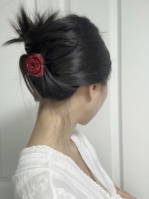 오리지날 레드 로즈 헤어 클립