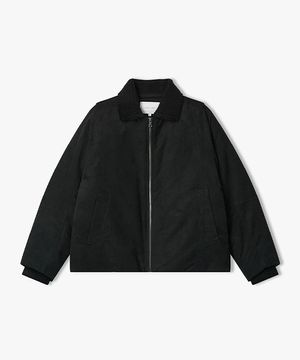 [25FW] LLW22680 블랙 스웨이드 덕다운 칼라 디테쳐블 점퍼