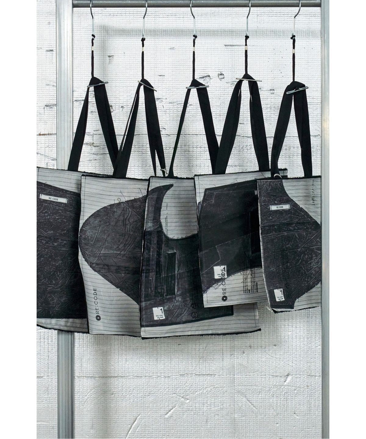 래코드(RECODE) Puzzle Printing Small Ecobag RYBAM23410OTX