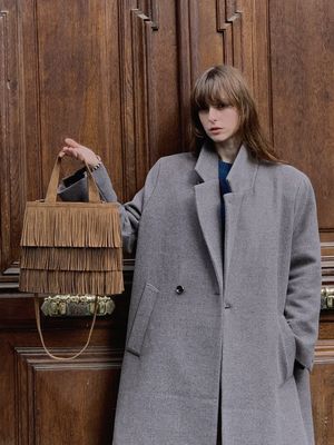 프린지 스웨이드 토트 백 / 카멜