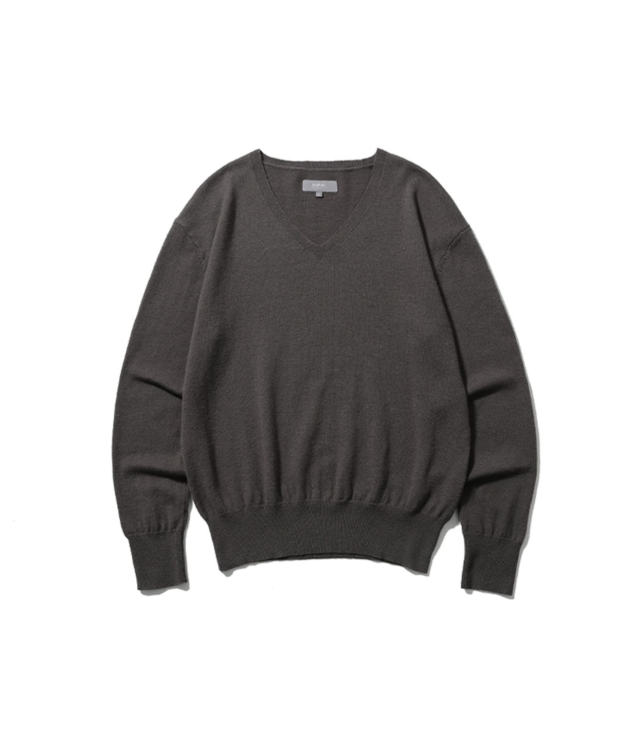 발루트(BALLUTE) LONELY V-NECK KNIT (PURE SUPERFINE WOOL)