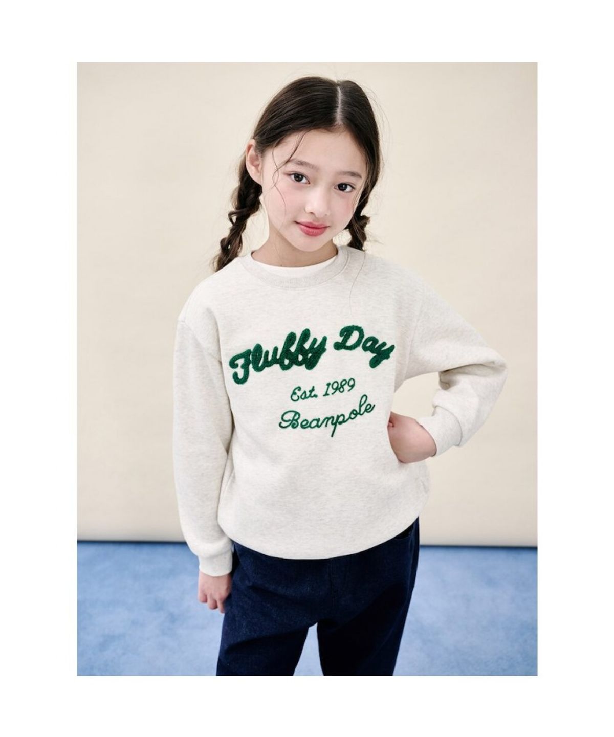빈폴 키즈(BEANPOLE KIDS) 부클 자수 기모 스웨트 셔츠  베이지 (BI5Y41U02A)