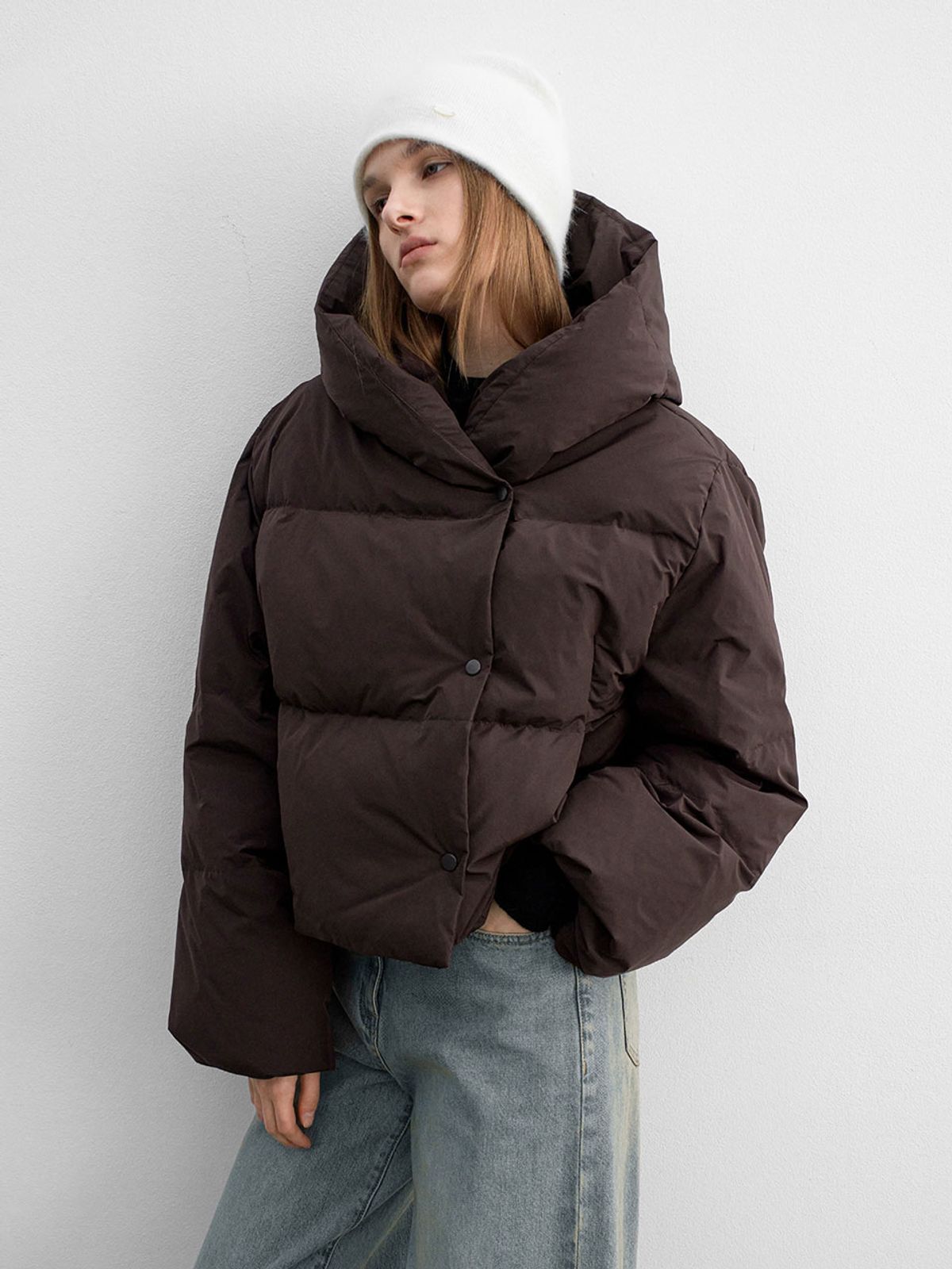 아틀리에 나인(ATELIER NAIN) (JP-585)HOODED DUCK DOWN CROP PUFFER