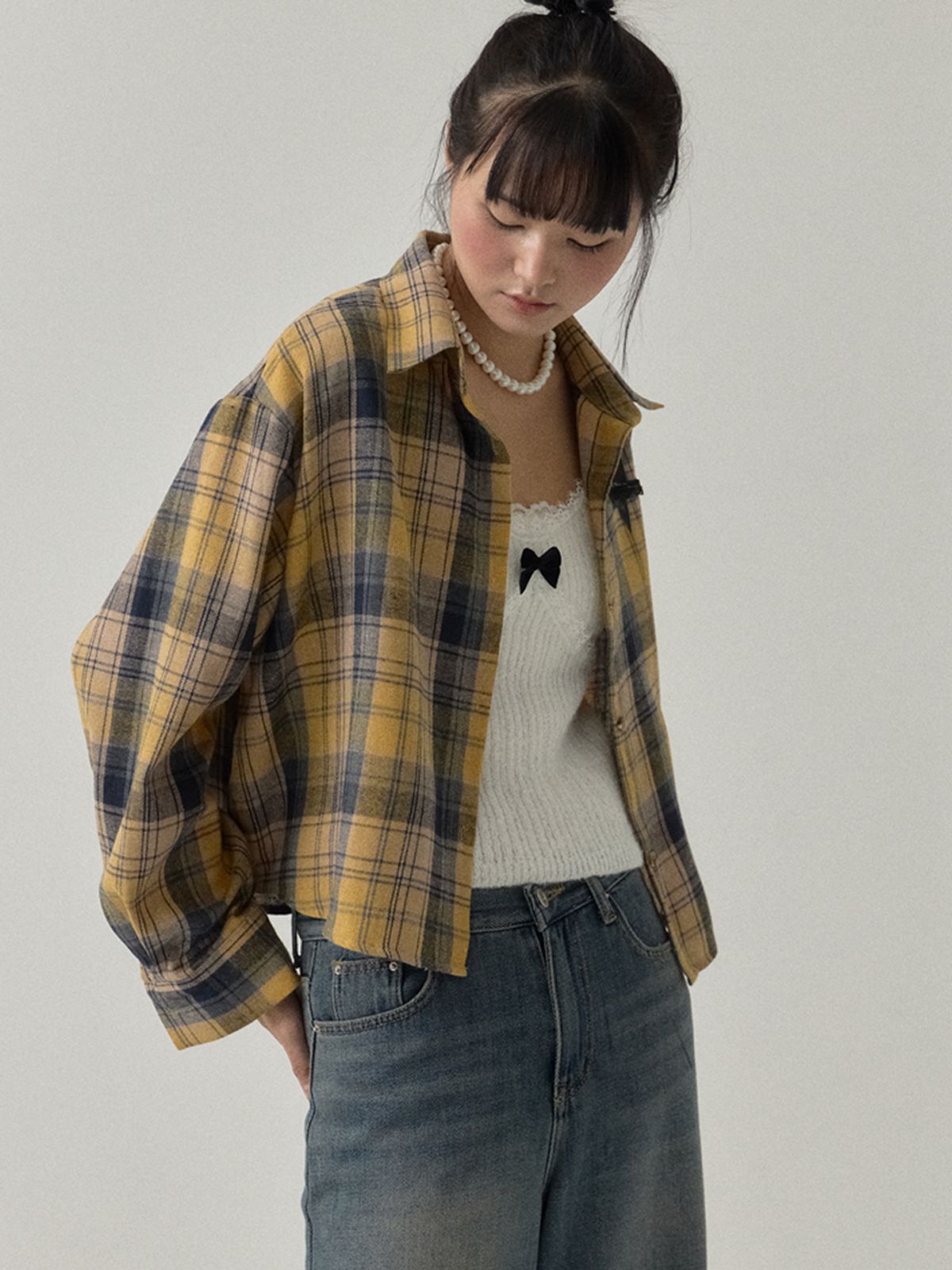 쏘리, 투 머치 러브(SORRY, TOO MUCH LOVE) Loose Fit Cropped Brushed Check Shirt_Yellow