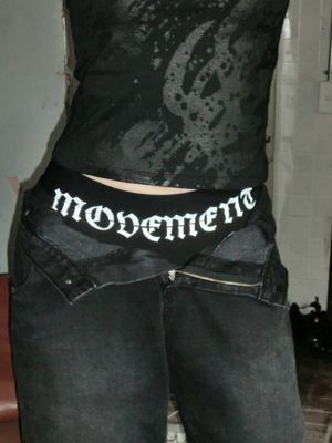 MOVEMENT SAGGING WOMAN PANTIES
