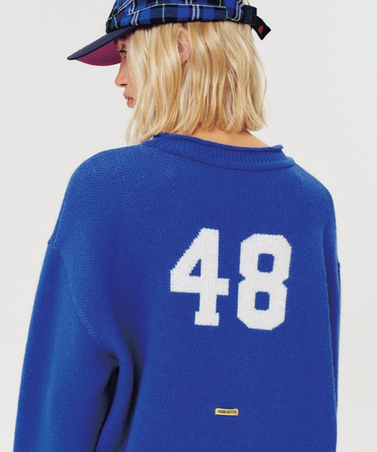 무드베러(MOODBETTER) LABEL POINT BACK NUMBER KNIT PULLOVER BLUE