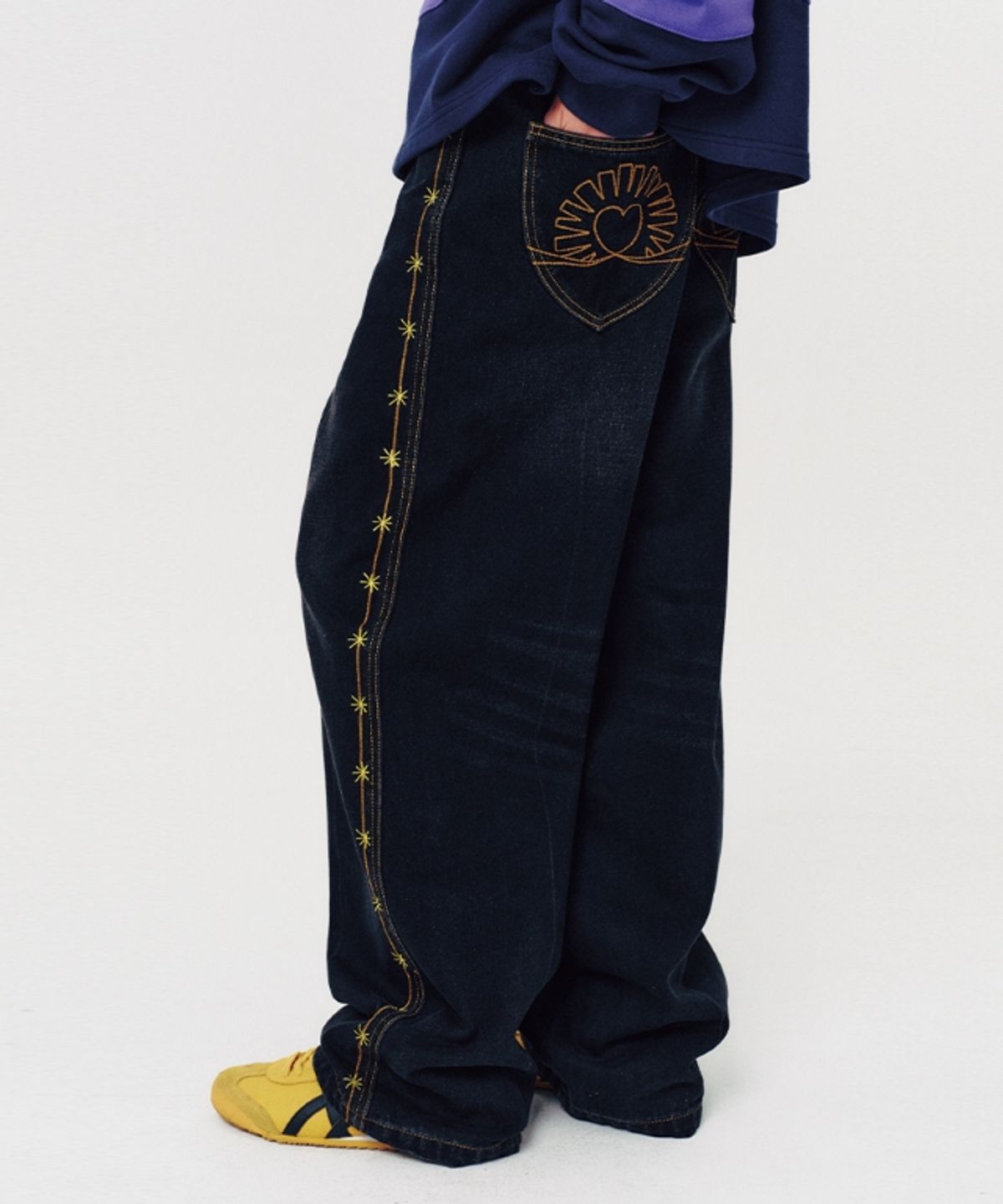 무드베러(MOODBETTER) HANDSTITCH LINE DENIM PANTS BLACK