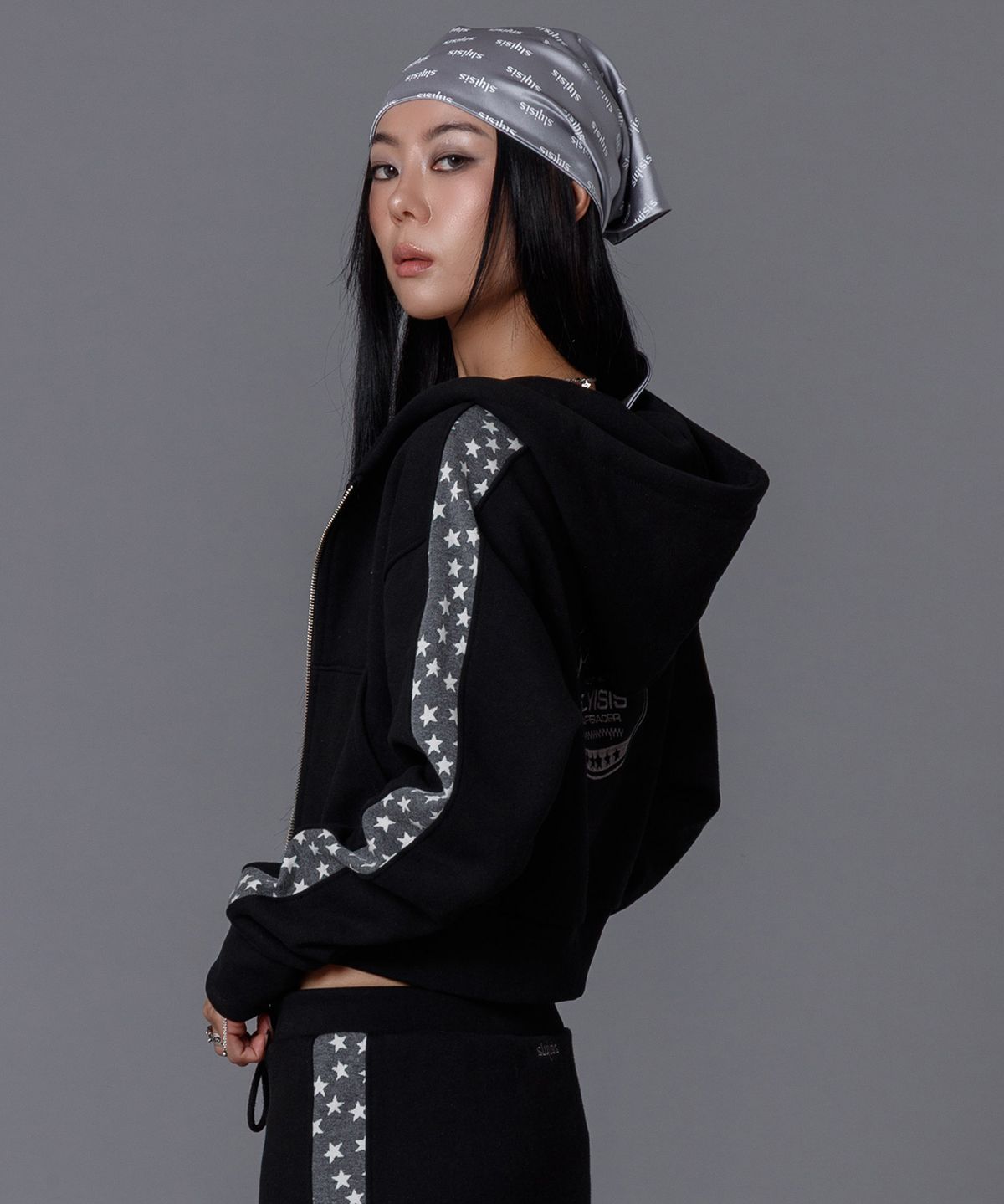 슬리시스(SLYISIS) Star Line Crop Hoodie Zip-up (Black)