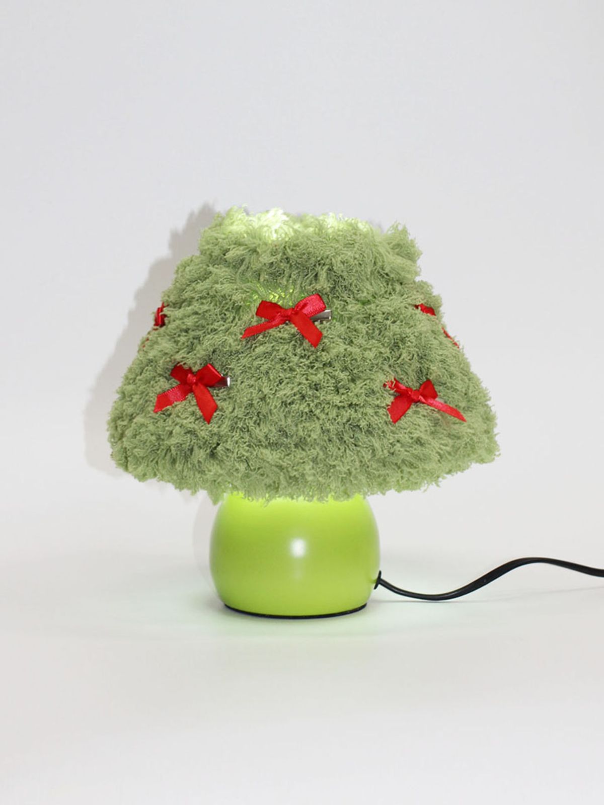 유라이크홈(YOULIKEHOME) Gift box) 트리 퍼 테이블 램프 tree fur table lamp - Green