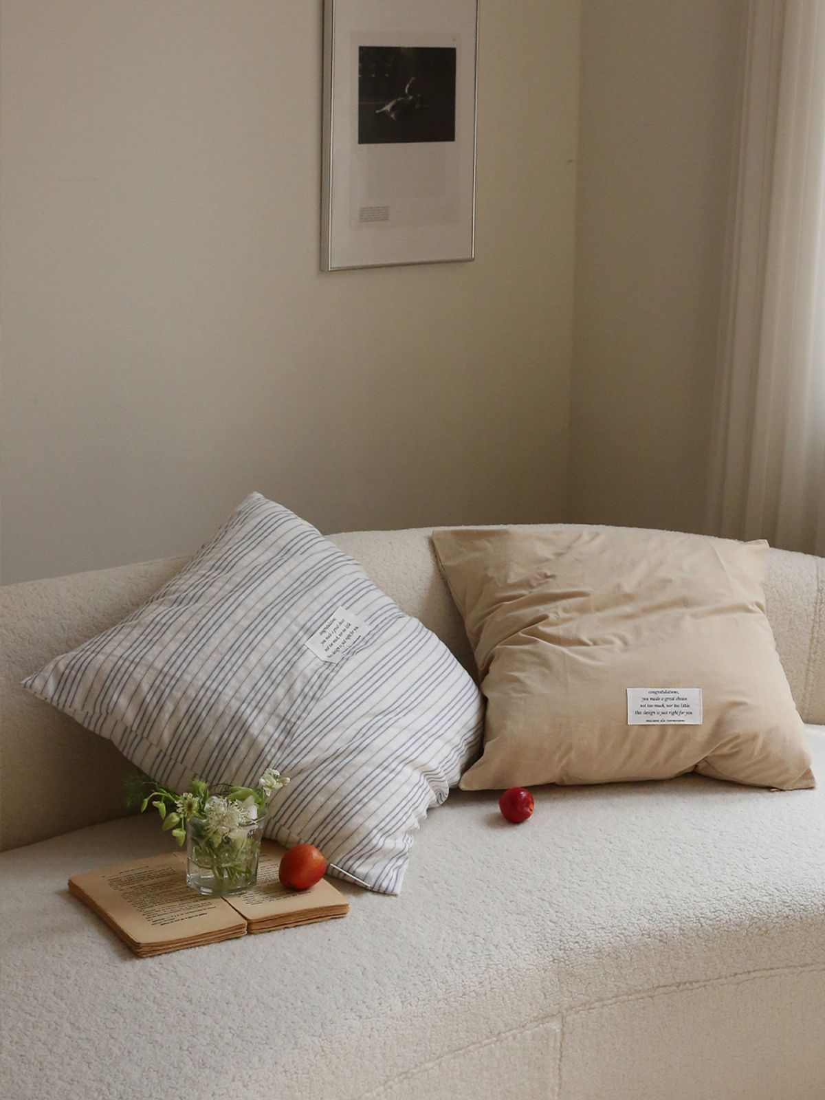 메종드룸룸(MAISON DE ROOMROOM) 세렌디 스트라이프 하프 자루쿠션커버