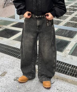 TX303 커브드 배기 벌룬 데님 (흑청)