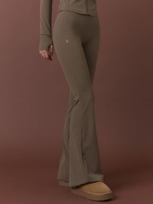 시그니처 부츠컷 레깅스 기모 Ver