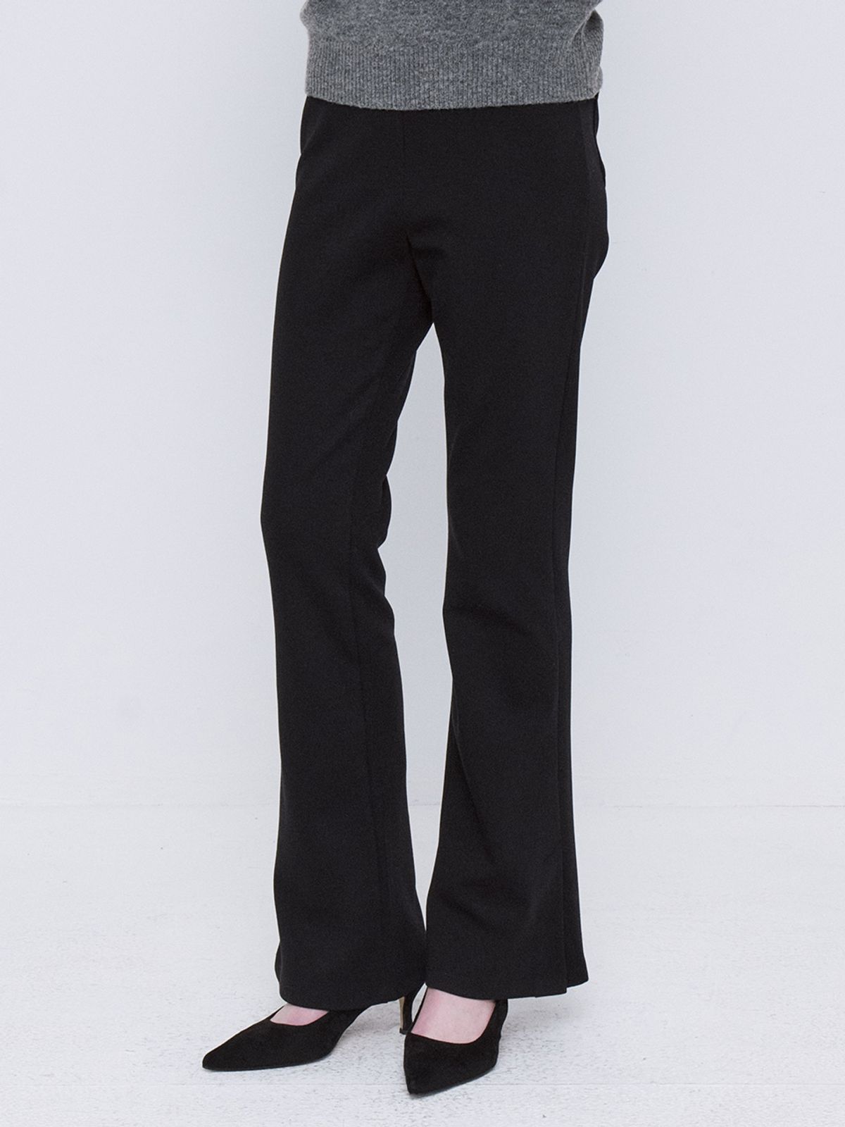 르세지엠(LESEIZEME) Soft Fleece Semi Bootcut Pants - Black