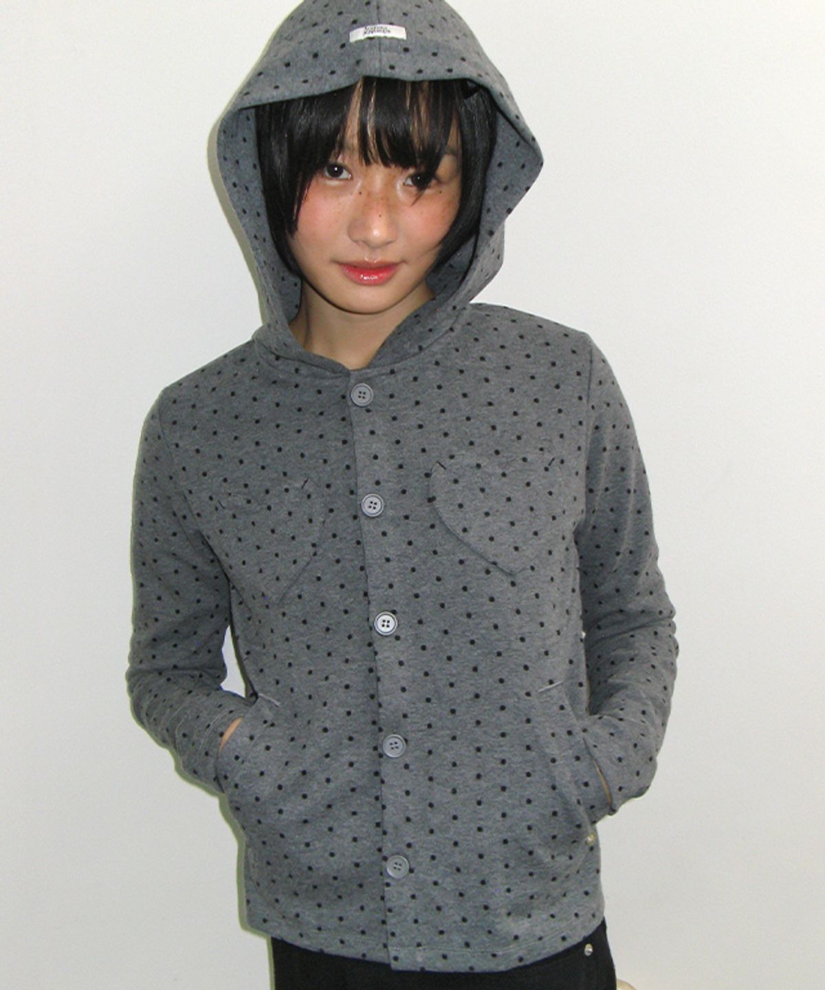 론론(RONRON) HEART POCKET DOT HOODED CARDIGAN GREY