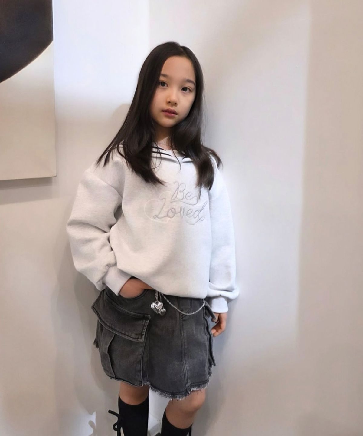 티미유(TMIU) 체인장식 카고 데님 스커트