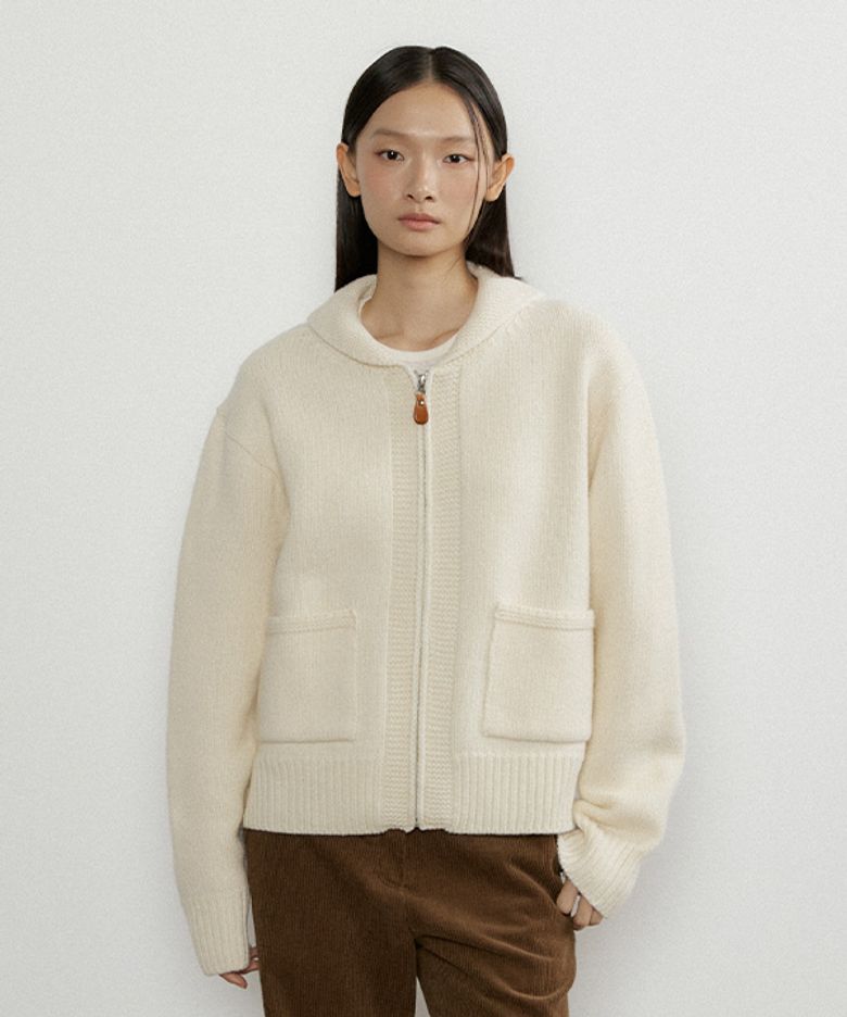 merino wool knit zip-up-cream