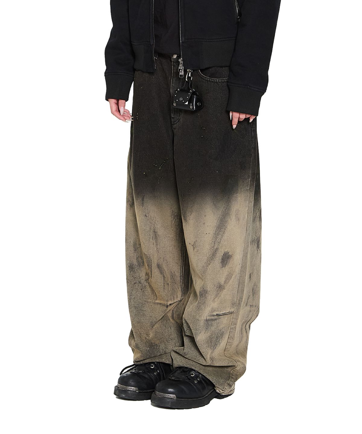 아캄(AAKAM) Dirty Gradation Denim Pants (Black)