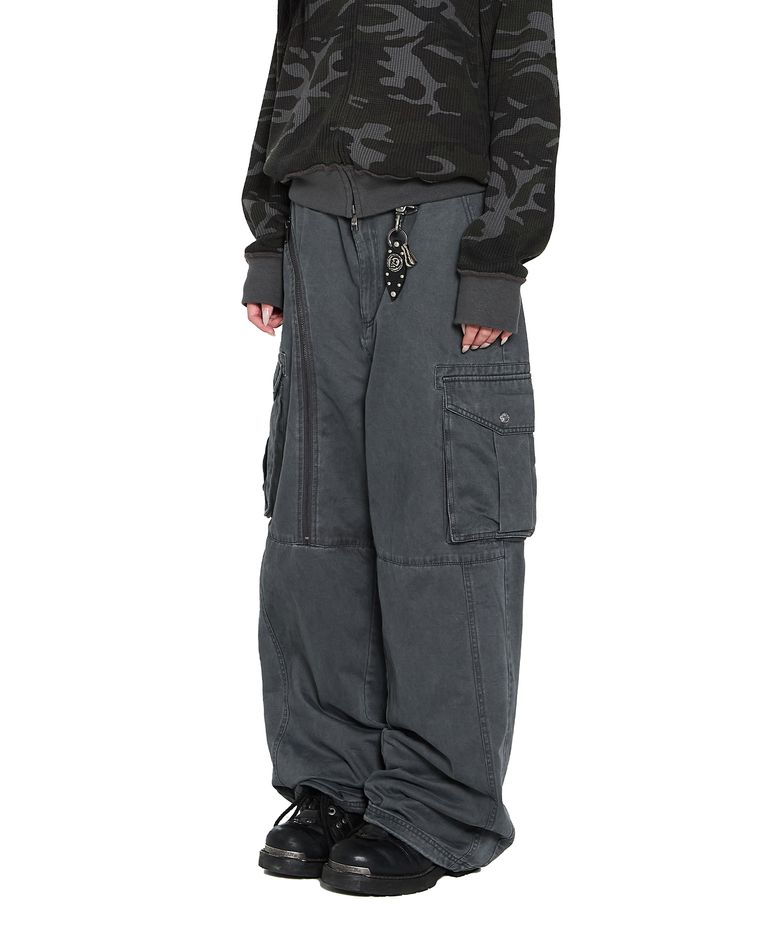Oblique Zippered Cargo Pants (Dark Gray)