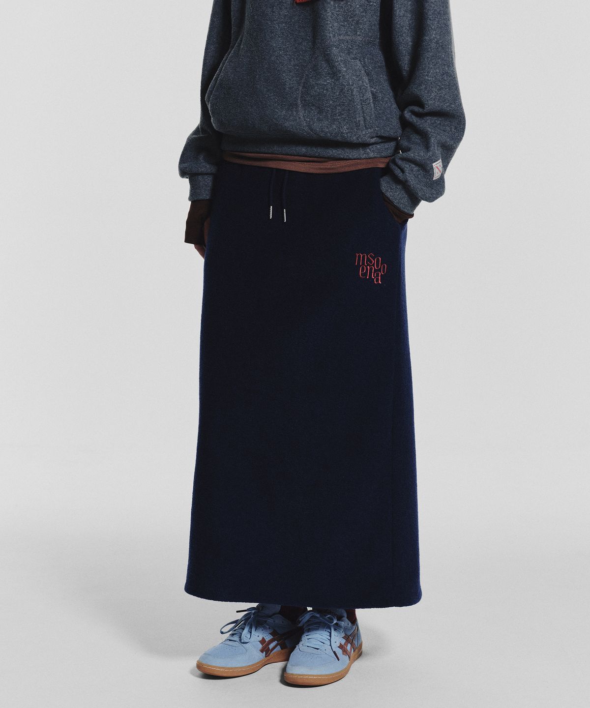 미나수(MENASOO) Terry Fleece Long Skirt_Navy