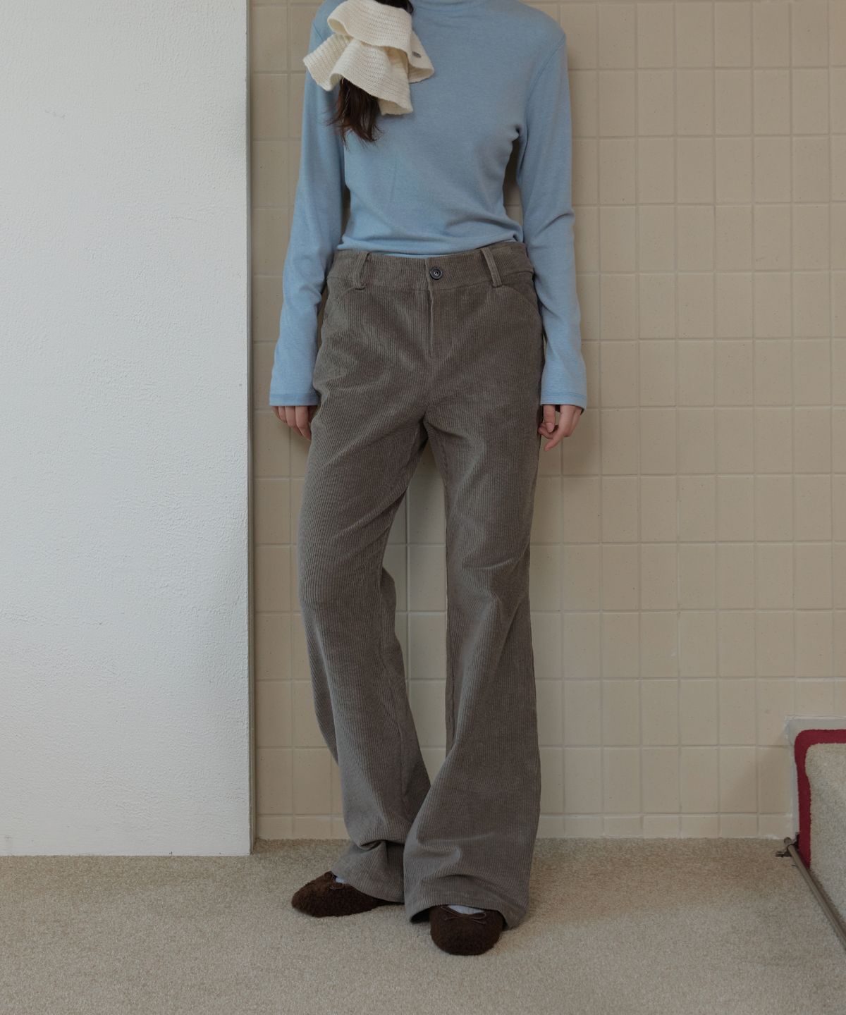 쎄미(SSEMI) CORDUROY FLARE PANTS(ET)