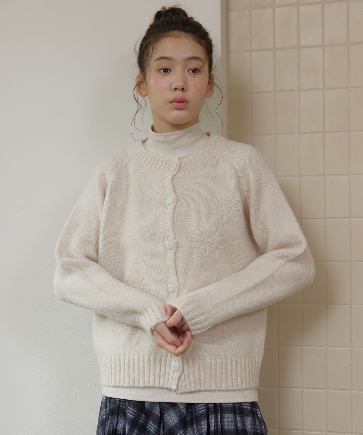 쎄미(SSEMI) ALPACA FLOWER CARDIGAN(IV)