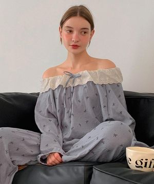 Mono Ribbon Dot Pajamas Set
