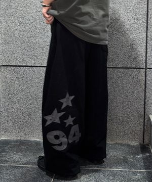 아스트로94 사이드턱 조거 팬츠 블랙