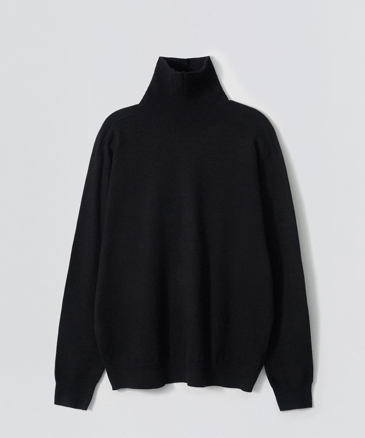 이지오(EZIO) Seamless Turtle Knit_Black