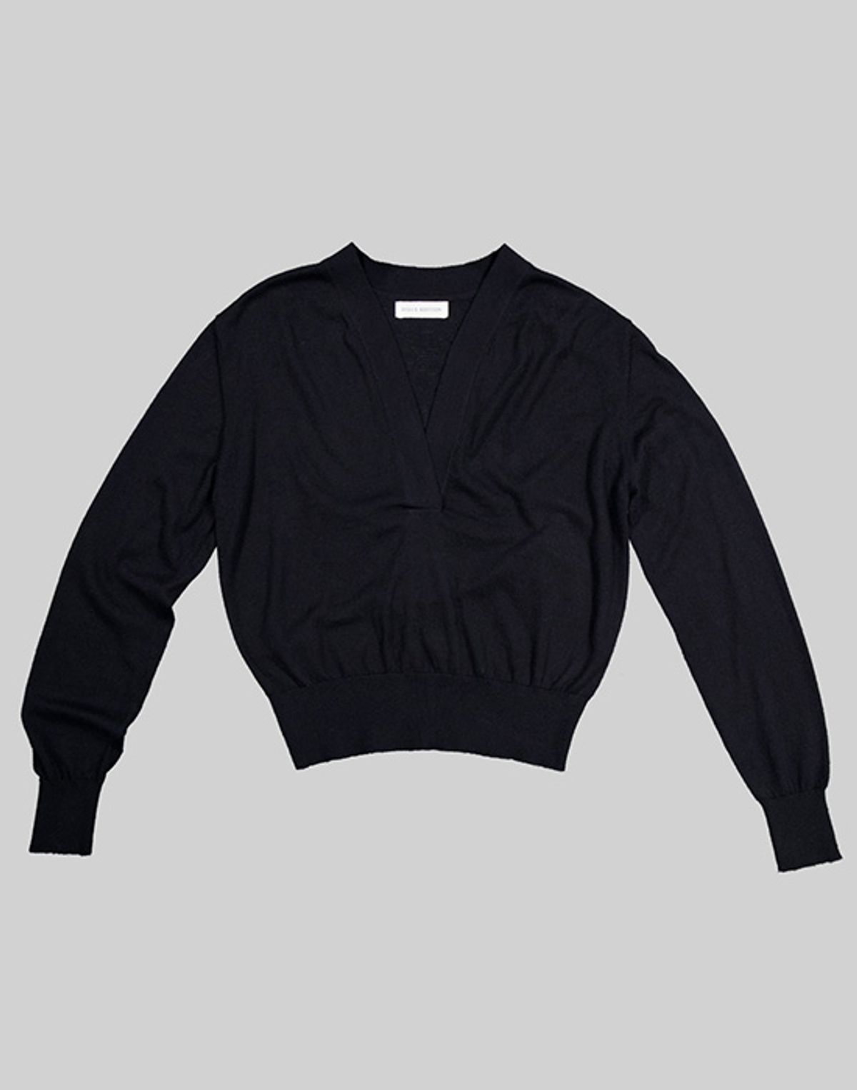 디그(DIGUE) deep V silk KNIT (SILK 10% / BLACK)