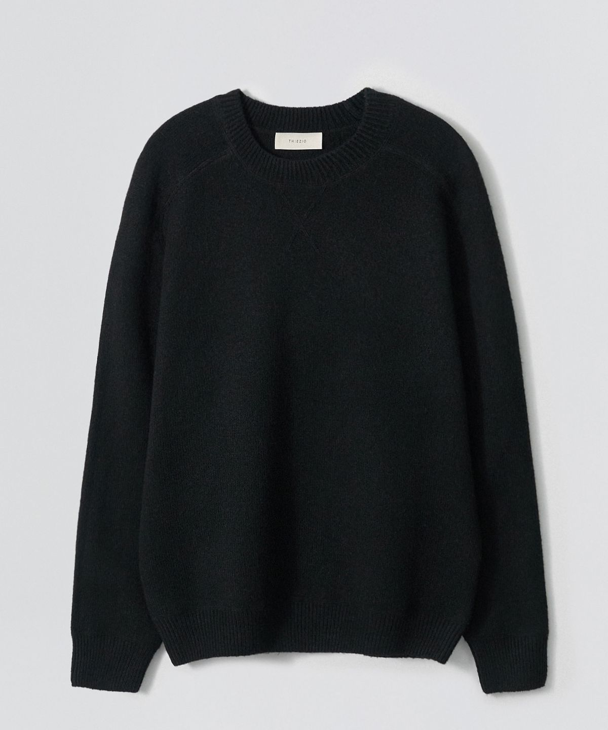 이지오(EZIO) Plain Round Knit_Black