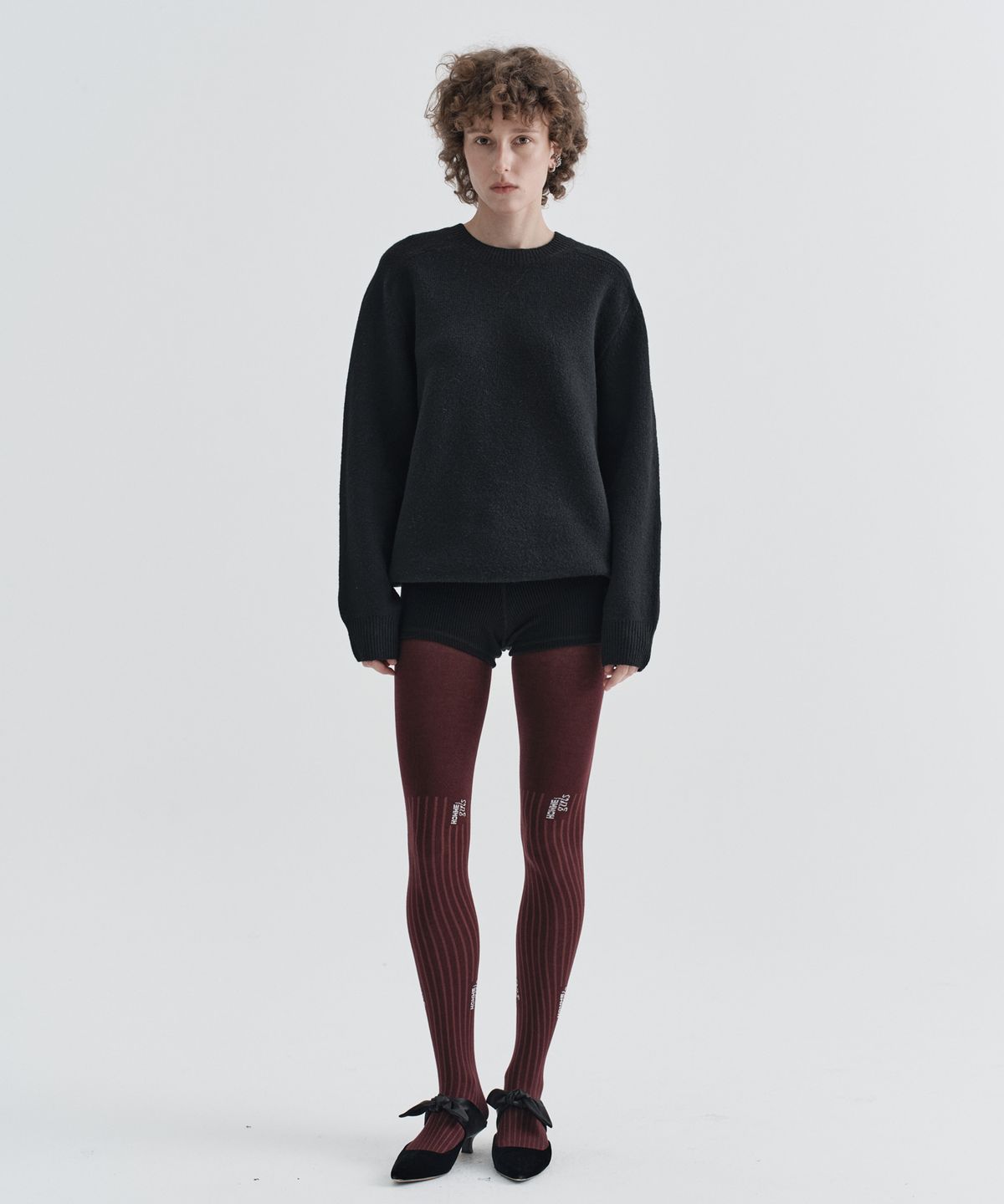 이지오 우먼(EZIO WOMEN) W Plain Round Knit_Black