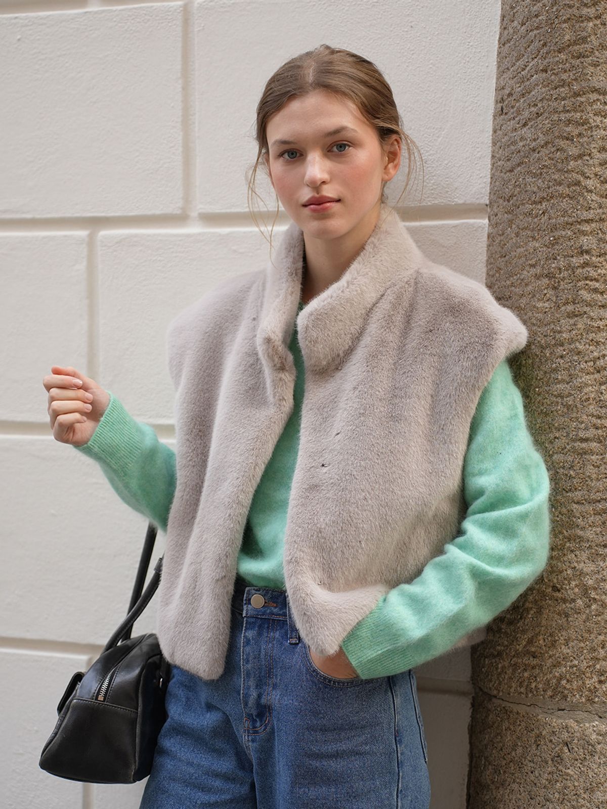 랭앤루(LANGNLU) SARAH Faux Fur Vest(세라)_LIGHT GREY