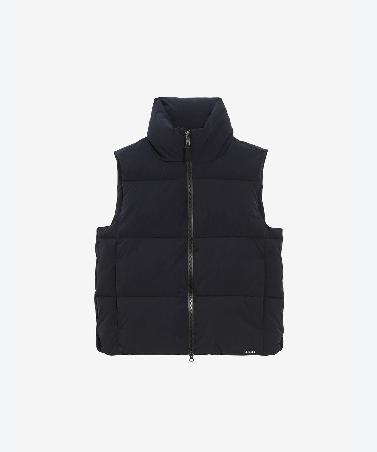에이글(Aigle) 여성 슬리브리스 푸퍼 자켓 AIW25WOUI001NOI