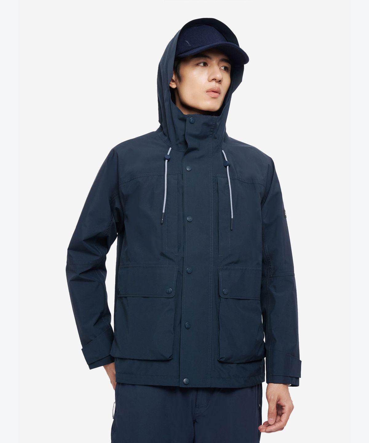 에이글(Aigle) 남성 고어텍스 자켓 2L AAW25MOUT009EMP