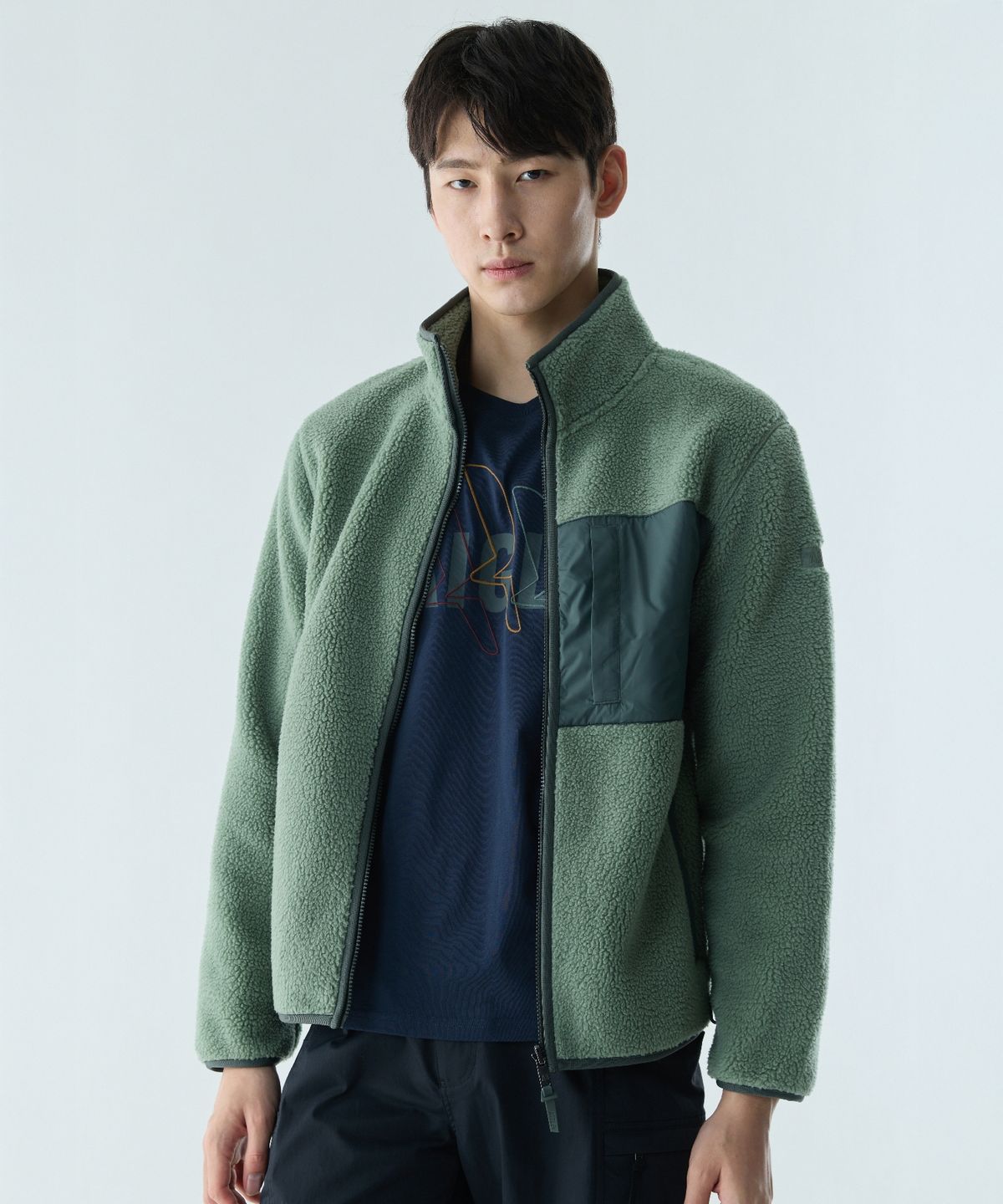 에이글(Aigle) 남성 투톤 셰르파 재킷 T-KIT AIW25MFLE004SGR