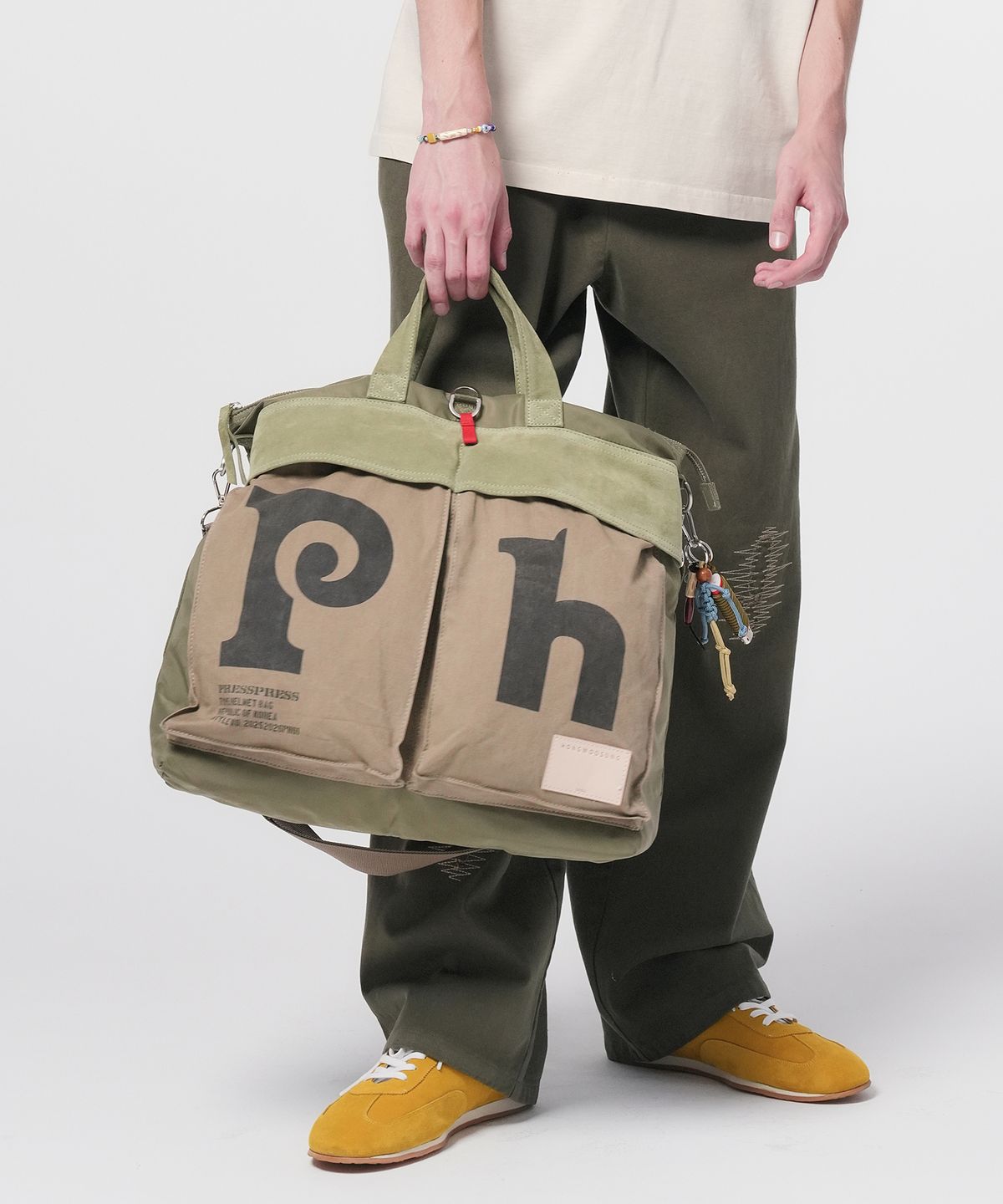 홍우성(HONGWOOSUNG) Ph Helmet Bag_Khaki